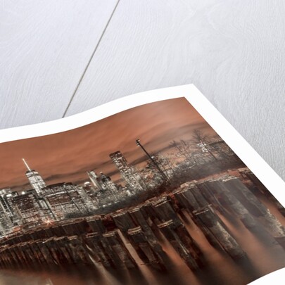 Manhattan skyline with groynes by Assaf Frank